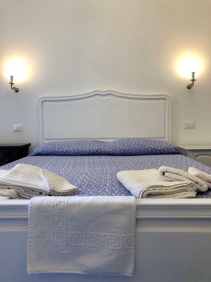 Il Sole Di Montesanto Bed & Breakfast Naples Exterior photo